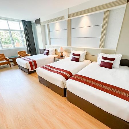 Siamgrand Hotel Udon Thani Extérieur photo