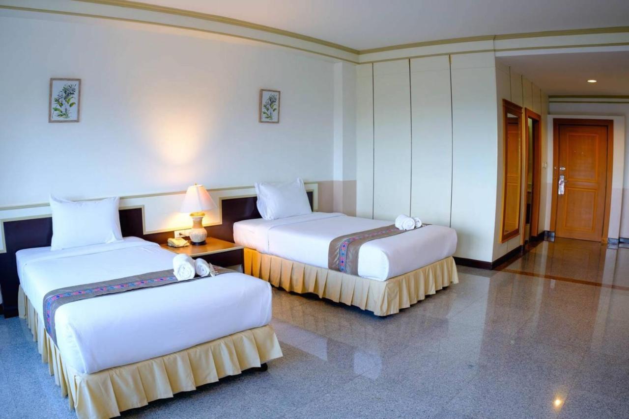Siamgrand Hotel Udon Thani Extérieur photo