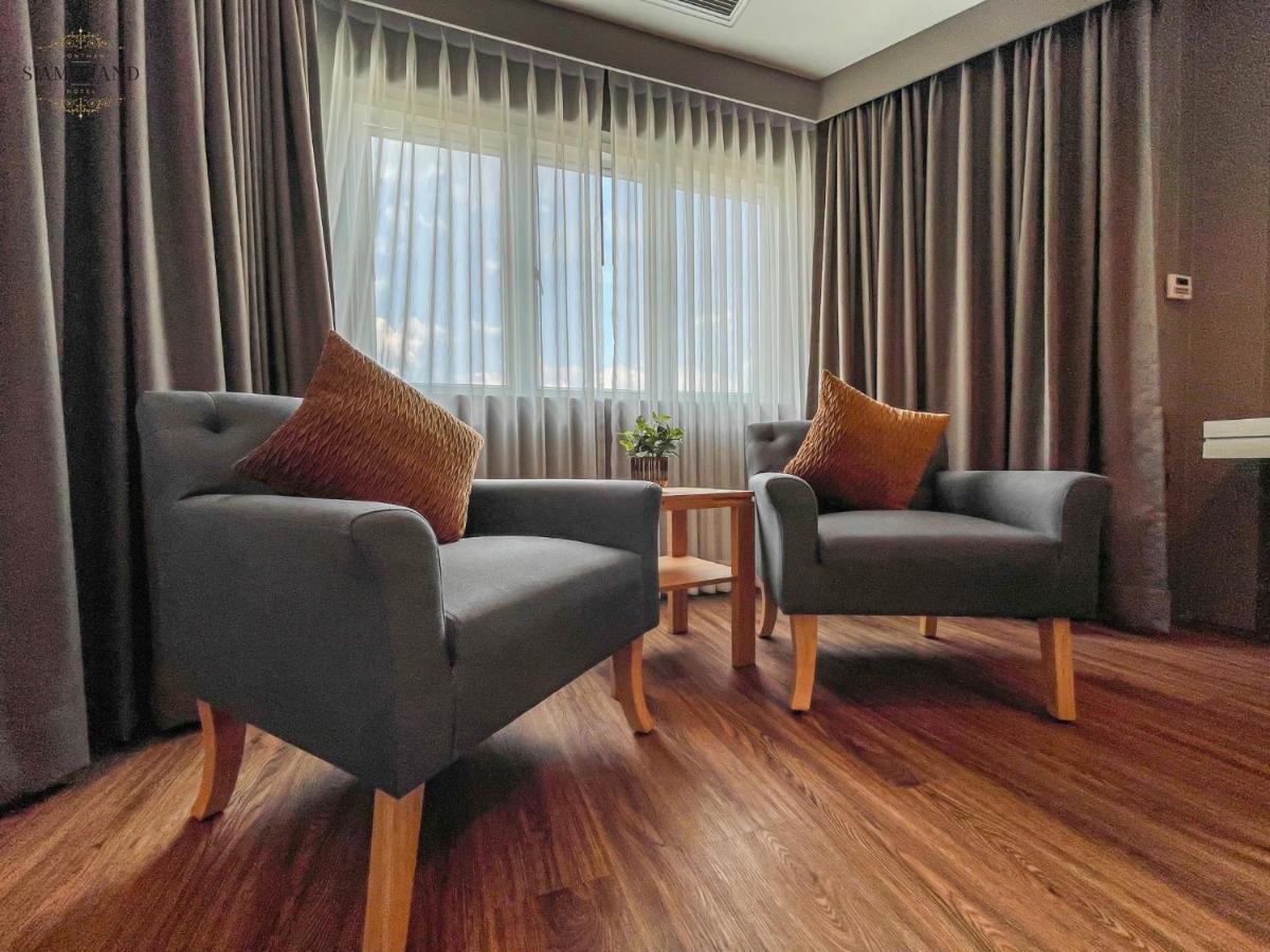 Siamgrand Hotel Udon Thani Extérieur photo