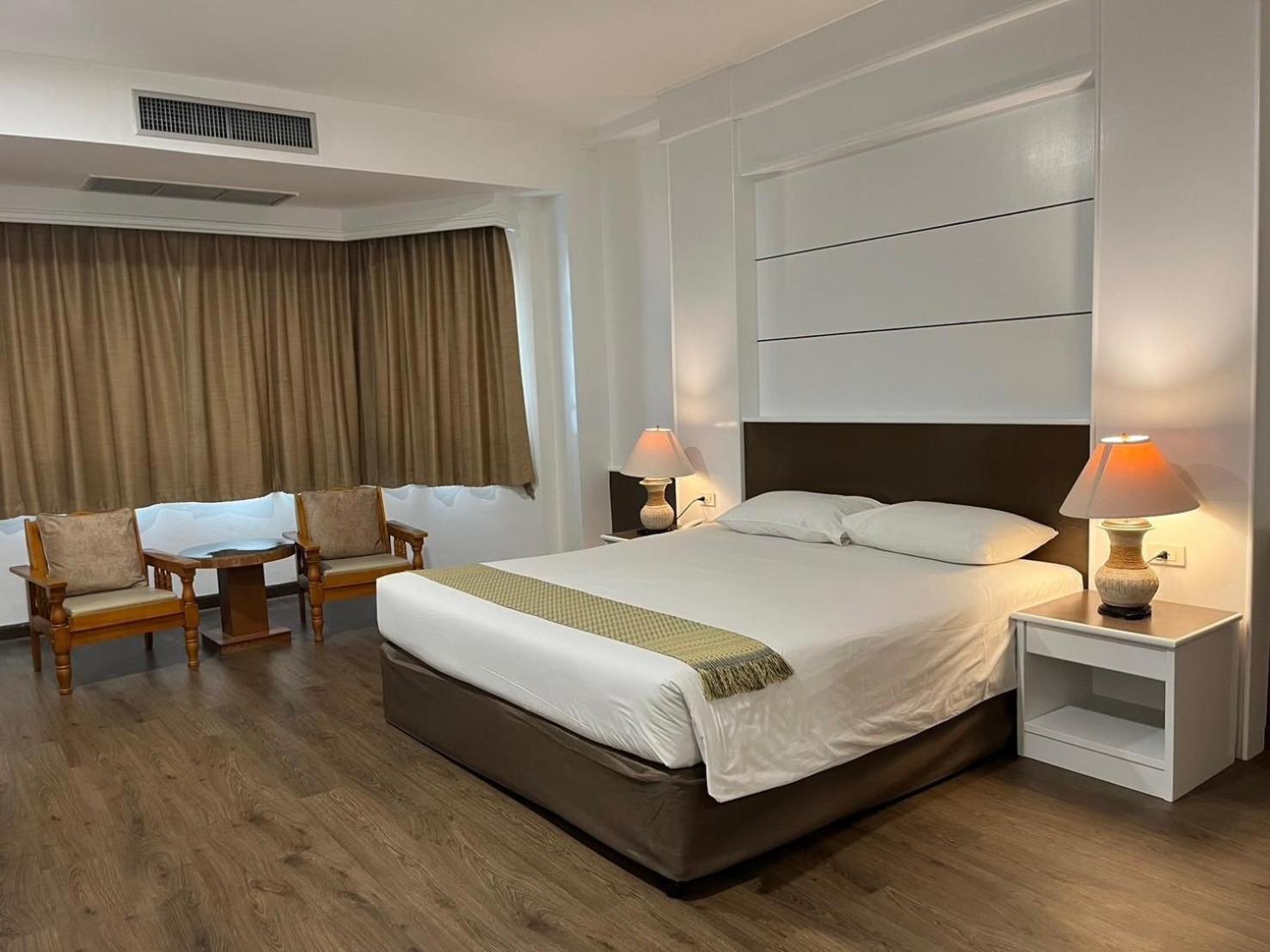 Siamgrand Hotel Udon Thani Extérieur photo