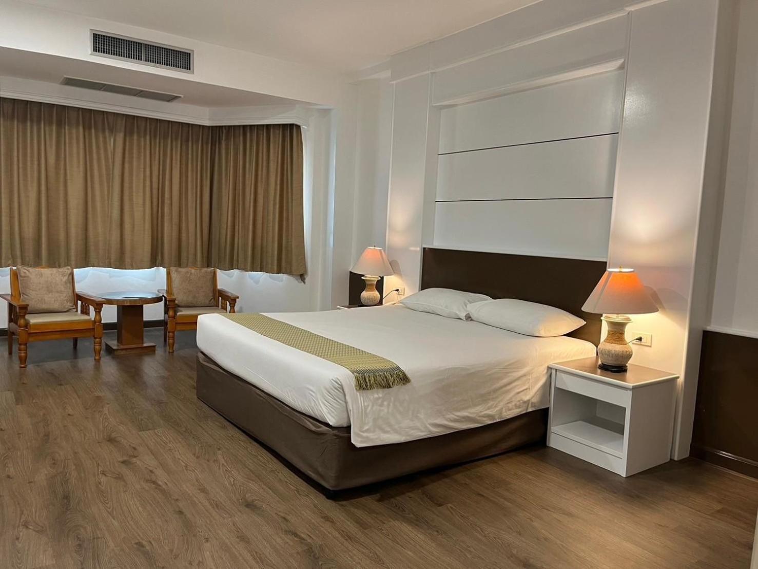 Siamgrand Hotel Udon Thani Extérieur photo